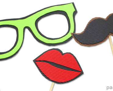 Photocall casero diy plantillas bigote gafas labios boca goma eva