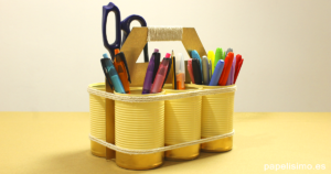Organizador de escritorio con latas organizer cans