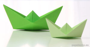 Cómo hacer Barco de papel Papiroflexia Origami Paper Boat