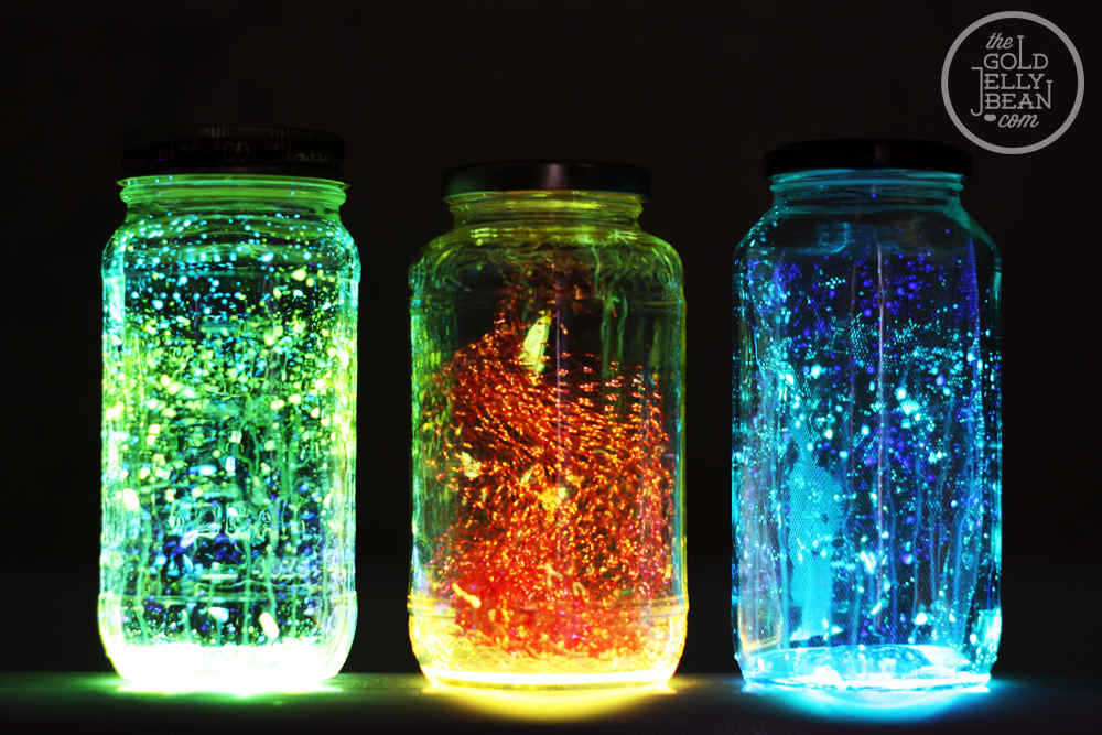 Frasco-de-la-calma-brilla-oscuridad-DIY-Glow-Jars