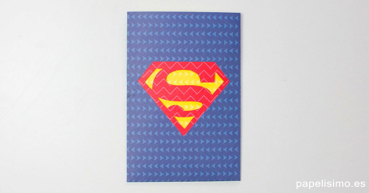 Tarjeta-simbolo-super-man-scrapbook-card-diy
