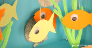 Acuario con caja de carton diy cardboard aquarium peces de papel
